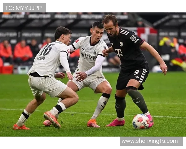 门兴与拜仁激战正酣直播精彩瞬间不容错过